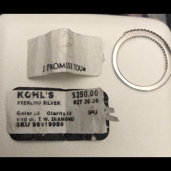 Wedding ring - Picture 4 of 4